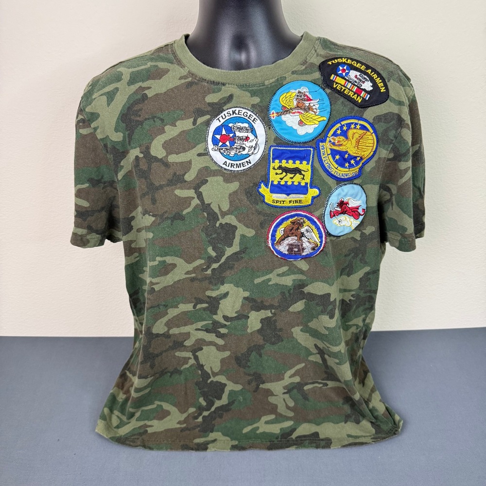 Winchester T-Shirt Mens Large Camo Tuskegee Airmen Veteran Patches Military Tee